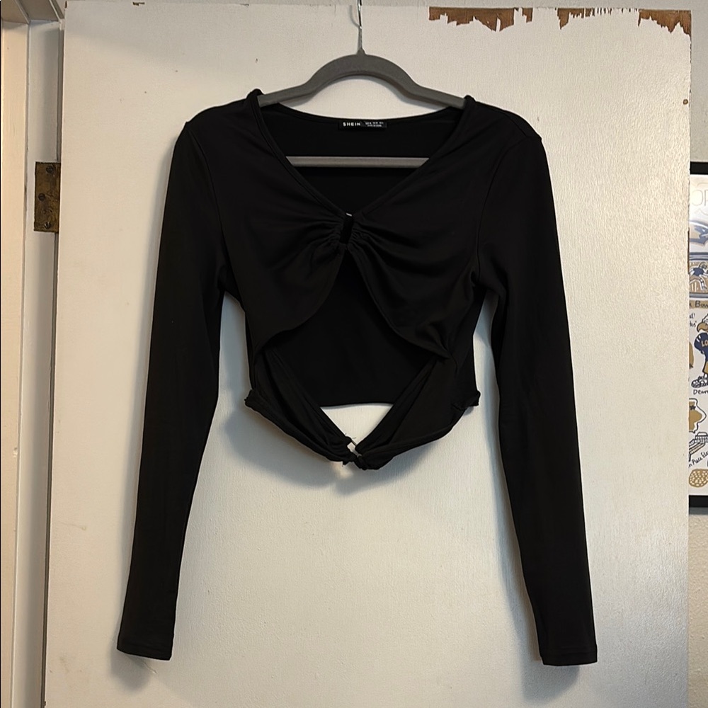 Black Long Sleeve Twist Front Top